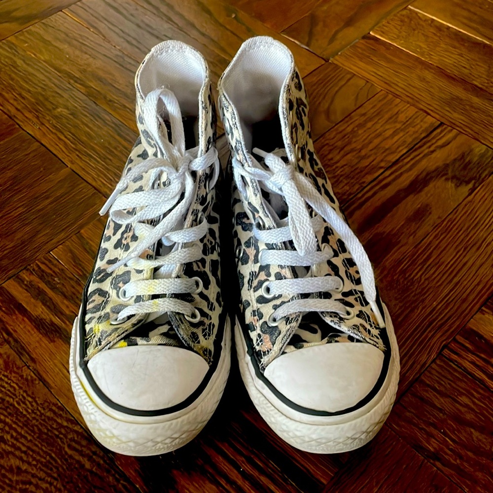Converse Leopard